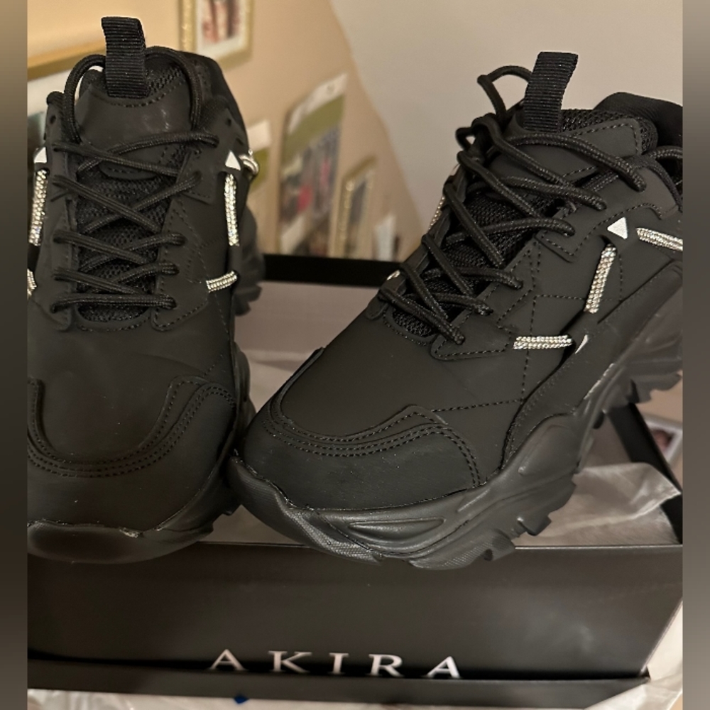 Akira Sneakers with rhinestone detail